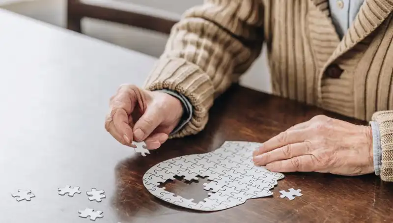 Demans Riskini Azaltmanın Yolları: 4 Etkili İpucu