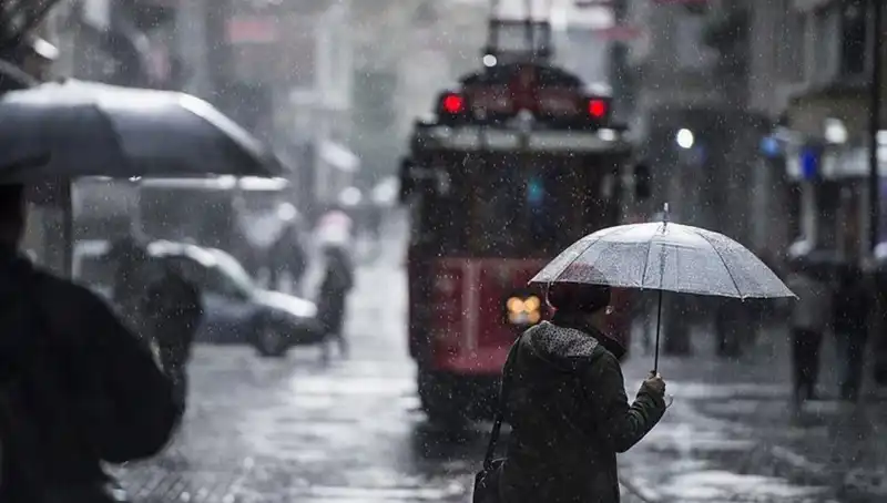 Güneşli Havanın Yerini Sağanak Yağış Alacak: Hava Durumunu Kaçırmayın!
