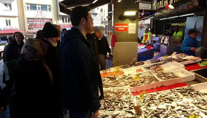 Tezgahta Çeşitlilik Arttı, Hamsi Neden Karaborsa Oldu?
