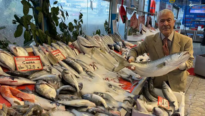 Ramazan Ayında Balık Fiyatları Dibe Vurdu: Tezgahlar Bereketle Dolu