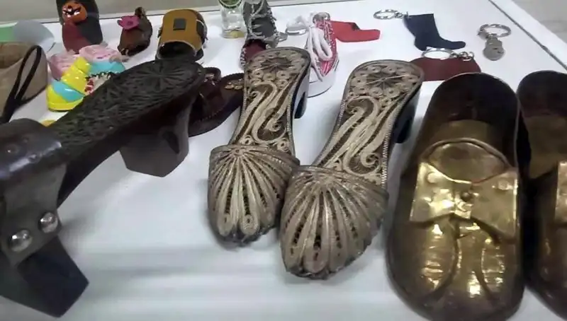 Ünlülerin Ayakkabılarıyla Dolu Bir Müze: Sanat ve Sporun Buluşma Noktası