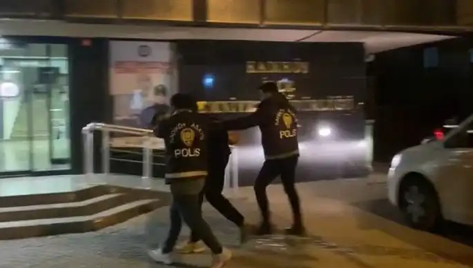 Galatasaray Taraftarına Saldıran Şahsın Yakalanması: Olayın Tüm Ayrıntıları