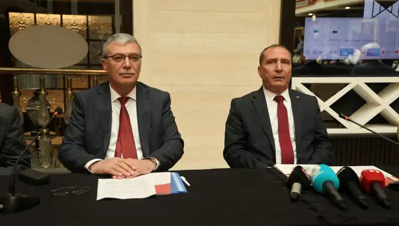 Konya'da Yeniden Refah Partisi'nden Şok İstifa: İki Belediye Başkanı Görevden Ayrıldı