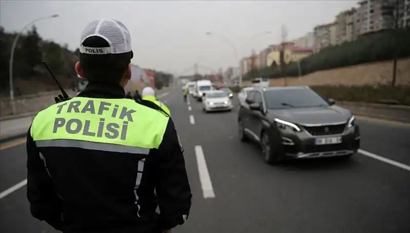 Ankara'da 23 Nisan'da Hangi Yollar Kapalı? Trafik Durumu ve Detaylar