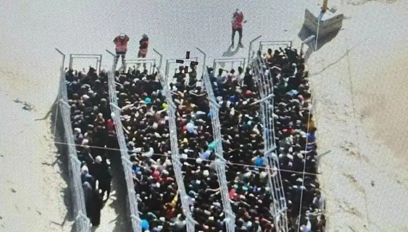 Gazze'deki Görüntüler Nazi Kamplarını Hatırlatıyor: Dünya Ne Düşünüyor?