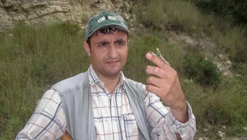 Yeni Keşfedilen Böcek Türüne Eşinin Adı Verildi: Tartışmalar Büyüyor