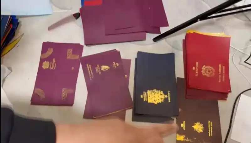 Yasa Dışı Belgelerle Suç Dünyasına Açılan Kapı: Büyük Operasyon