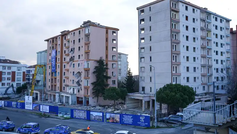 Büyükçekmece'de Riskli Yapılar İçin Yıkım Süreci Başlıyor