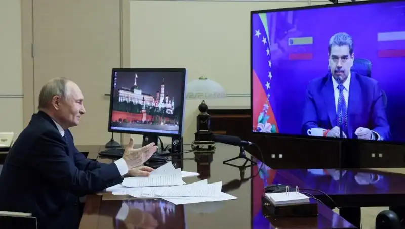 Putin ve Maduro’dan Tarihi Buluşma: 9 Mayıs Davetiyle Gündem Değişiyor