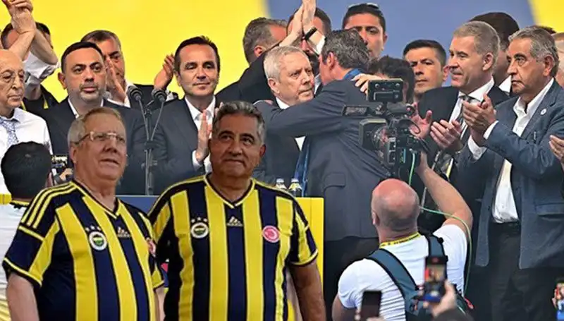 Ali Koç’a Şok İstifa Çağrısı! Mahmut Uslu'dan Adaylık Açıklaması
