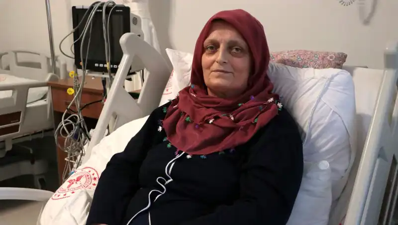 58 Yaşındaki Kadın, Meme Kanserini Yenip Aort Kapağı Ameliyatıyla Hayata Döndü