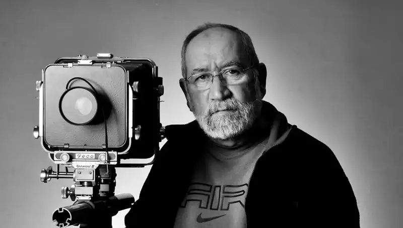 55 Yıllık Tutku: Ablasının Hediye Ettiği Fotoğraf Makinesi Hayatını Değiştirdi