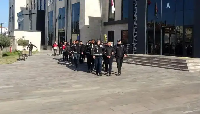 Oteldeki Şiddet Olayı: Balyoz ve Bıçakla Kavgada 10 Gözaltı