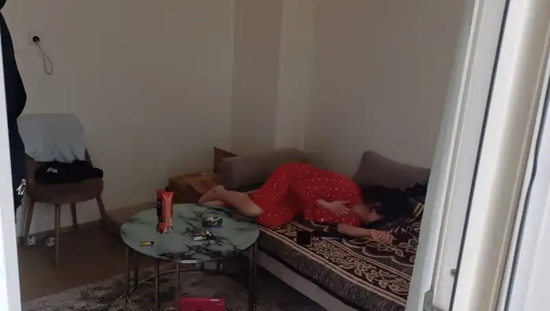 Korku Dolu Olay: Bir Adamın Kadına Uyguladığı Şiddet