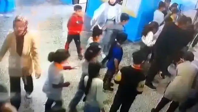 Mardin'de Dili Boğazına Kaçan Öğrenciye Müdür Yardımcısından Kahramanlık