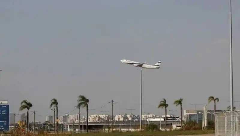 Yemenli Husiler, Ben Gurion Havalimanı’nı Hedef Alarak Saldırı Gerçekleştirdi